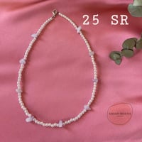 تشوكر لولو بحجر بنفسجي فاتح