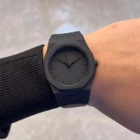 ساعة كاتيرا للرجال بسوار كربوني أسود وهيكل كربوني...