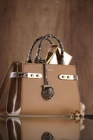 شنطة يد وكتف جلد نسائي من ستيفانو