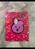 KPOP BTS LOVE PINS (5)