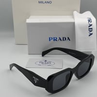 نظارة برادA أسود كامل