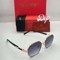 نظارة كارتيR أسود بشعار ذهبي