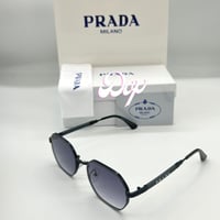 نظارة برادا سداسي رمادي