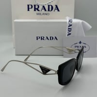 نظارة برادA حديد أسود وفضي