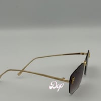 نظارة فيندي ذهبي مربعة بعدسة بني مدرج