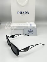 نظارة برادا حديد أسود كامل