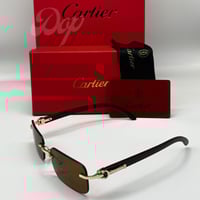 نظارة كارتير بدون أطار عدسة بنية وذراع خشبي