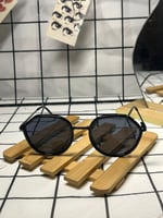 نظارة ديور أطار مقوس