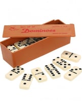 طقم لعبة دومينوز