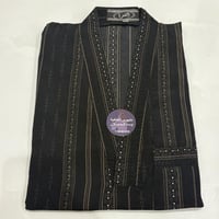 ثوب مخطط نقشة منقط لون بني ( الشبرا )