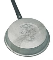 صاج طاوة حديد حجم صغير نفر