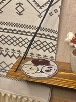 قاعدة كوب دائرية مطرزة - تطريز حسب الطلب -