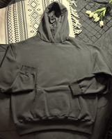 هودي أسود آوفرسايز مطرز - حسب الطلب -