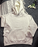 هودي أسود آوفرسايز مطرز - حسب الطلب -