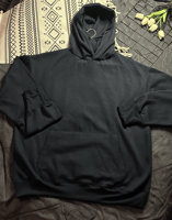 هودي أسود آوفرسايز مطرز - حسب الطلب -