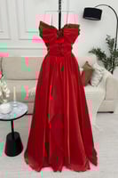 فستان انيق مميز بطيات جذابة