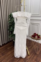 فستان ناعم من الدانتيل