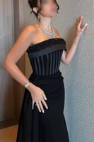 فستان سهرة اسود بتصميم فاخر