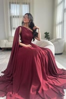 فستان عنابي انيق بكتف واحد