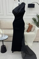 فستان اسود ناعم بكتف واحد