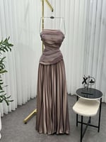 فستان سهرة بليسيه بتطريز انيق