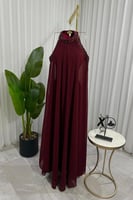 فستان برغاندي واسع بياقة عالية