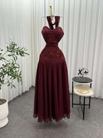 فستان سهرة عودي بلمسات دانتيل