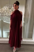 فستان برغاندي واسع بياقة عالية