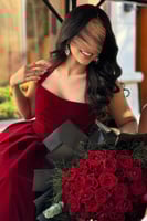 فستان ميدي عودي بطيات ناعمة