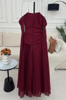 فستان برغاندي عاري الكتف