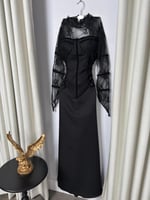 فستان سهرة اسود بلمسات دانتيل