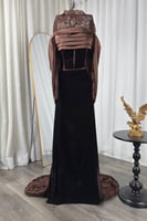 فستان سهرة انيق بلمسات دانتيل