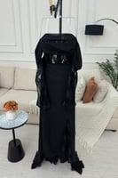 فستان اسود بلمسات من الدانتيل