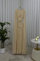 فستان سهرة اسود من الشيفون