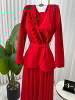 فستان احمر بستايل رسمي