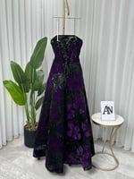 فستان سهرة فاخر ليزيد من جمال حضورك