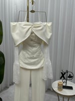 طقم ابيض من الدانتيل