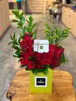 باقة ورد احمر وشوكلت باتشي