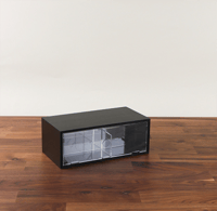 علبه اسود وسط