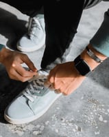 اسواره لمسة تليق بك من أجل المزيد من الرقي و الأنا...