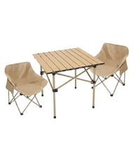 طاولة مع 2 كرسي لون بيج للرحلات والتخييم