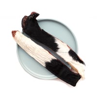 قطع بقر مجففة مع الفراء