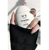 كريم اليد شانيل ان فايف