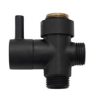 قسام مسطرة شاور اسود