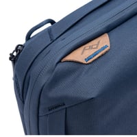 بيك ديزاين شنطة يد - كحلي