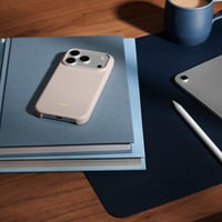 كفر بيتس ماج سيف ايفون 17 برو مع وحدة التحكم في ال...