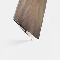 ستيكر كفر خشب الجوز للماك بوك برو 15 إنش متوافق مع...