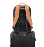 شنطة ظهر نحيفة VGOAL مقاس 15.6 - بني