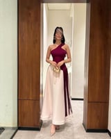 فستان ميدي خمري وأوف وايت بقصة عصرية