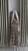 فستان سهرة بيج مطرز كريستال فاخر